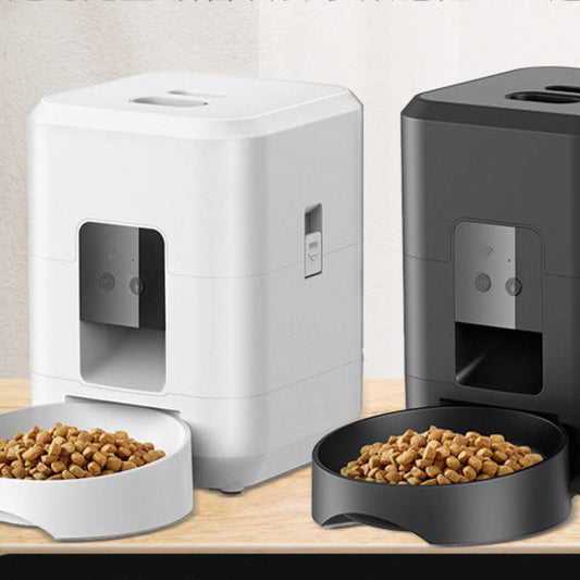 Smart Automatic Pet Feeder with build-in camera